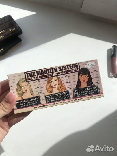 Палетка хайлайтеров the balm