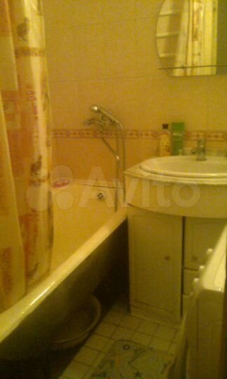 2-к. квартира, 54 м², 1/5 эт.