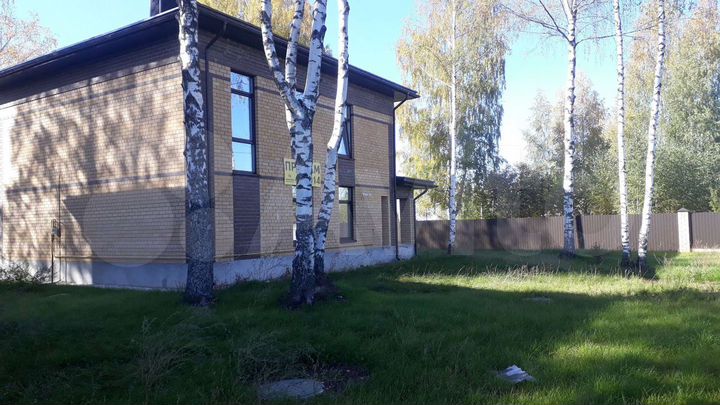 Коттедж 165 м² на участке 6,5 сот.