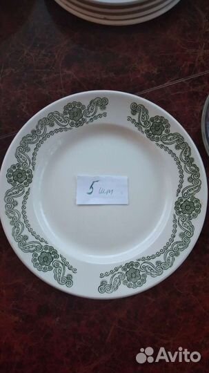 Тарелки плоские, разные