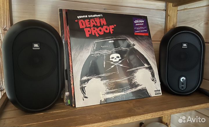 Активные мониторы Jbl one J104вт