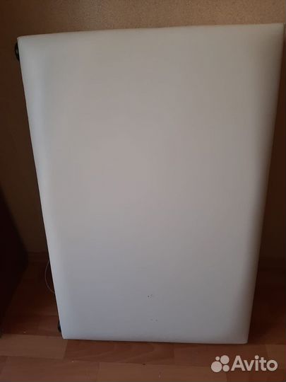 Кушетка для наращивания ресниц