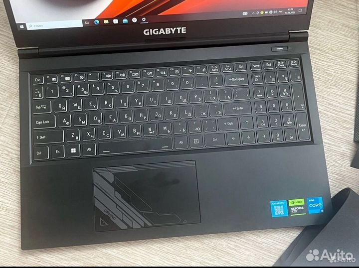 Мощщный Gigabyte G5 4060Rtx i5 12500H