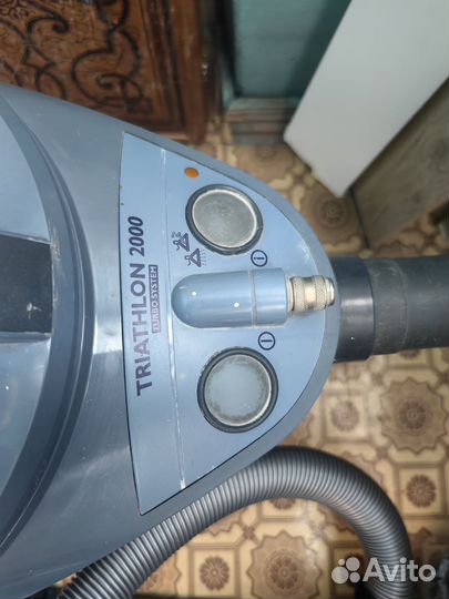 Моющий пылесос philips