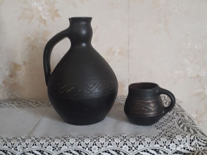 Глиняный кувшин