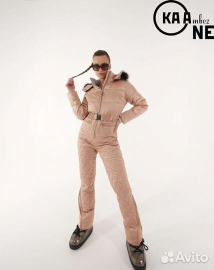 Женский комбинезон