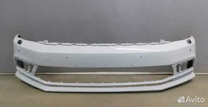 Бампер передний на Фольксваген Джетта (2011) в цве