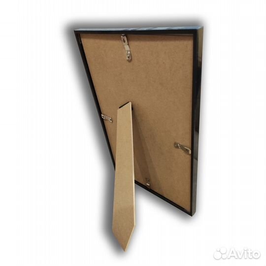 Картина. Атака Титанов. Леви Аккерман. Выживание