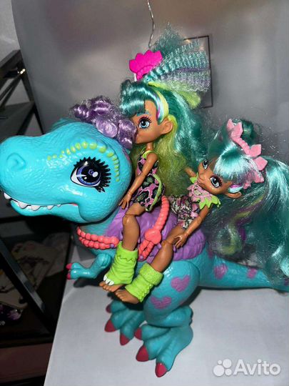 Куклы Рокелль и динозавр Тираннозавр от Mattel