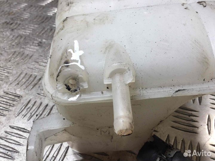 Бачок расширительный Ford Focus 55689803; 06102021 eddf