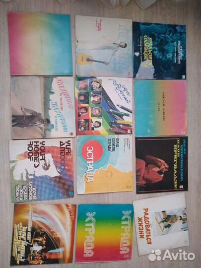 Проигрыватель винила и пластинки