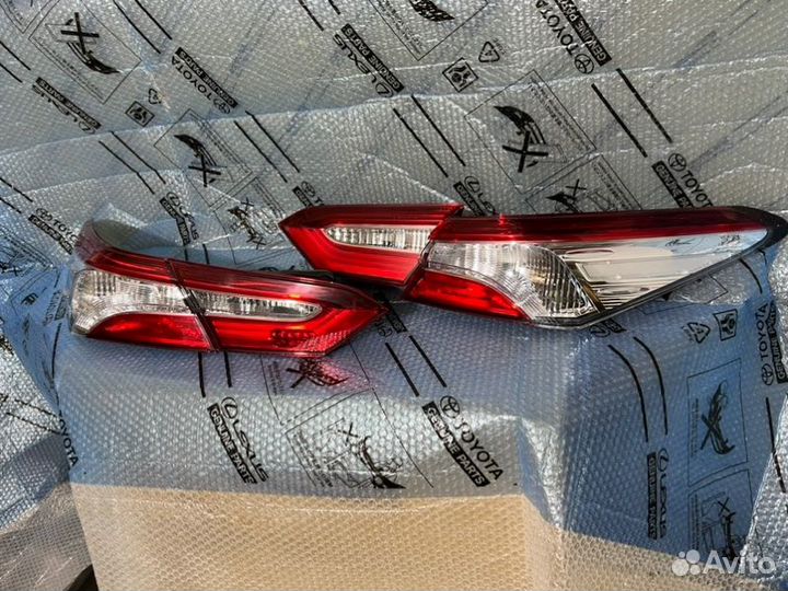 Фонари Toyota Camry 70 2018-2022