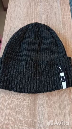 Мужская шапка