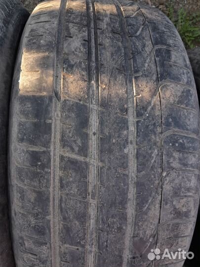 Pirelli P Zero 235/50 R19 и 255/45 R19 W