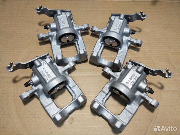 Задний суппорт Skoda Octavia А5