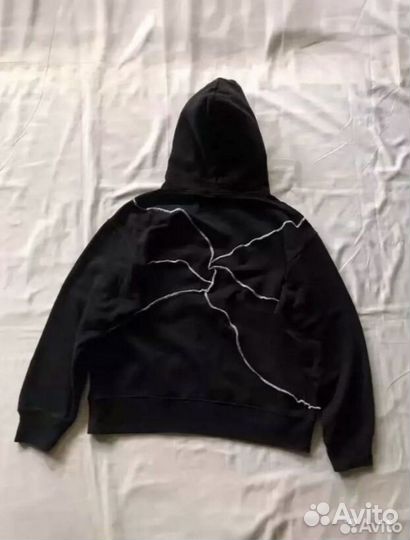 Худи с глазами готика