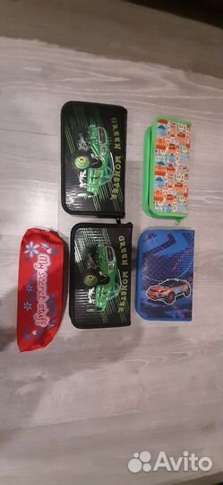 Пенал школьный