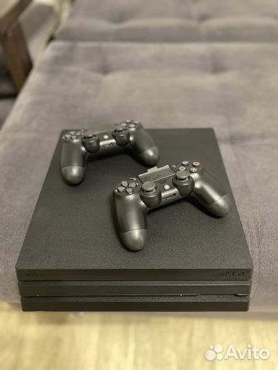 Sony PS4 pro 1tb