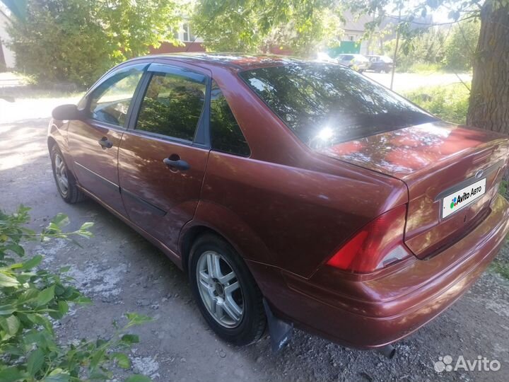 Ford Focus 2.0 AT, 2001, 130 000 км