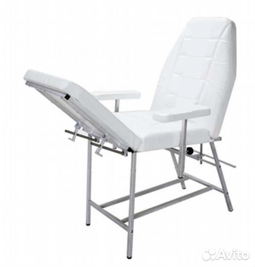 Кушетка косметологическая