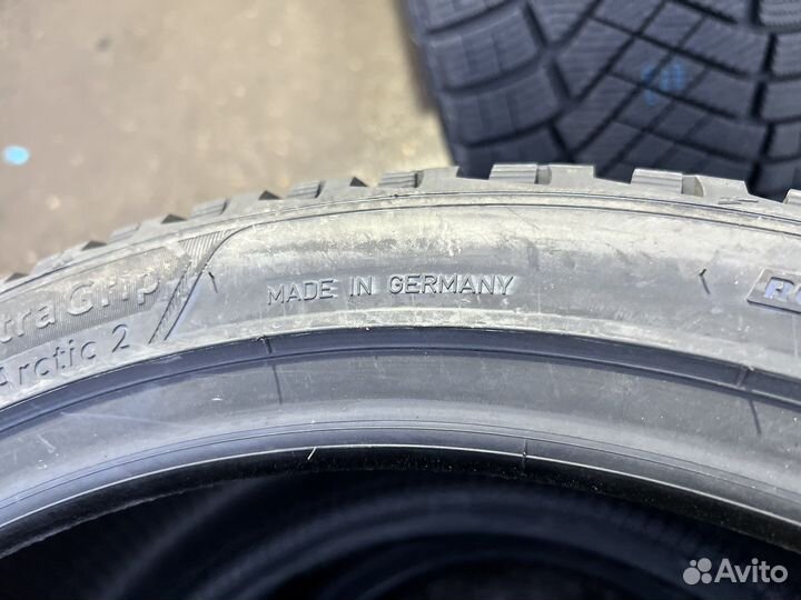 Goodyear Ultra Grip Ice Arctic 2 235/40 R19 96T