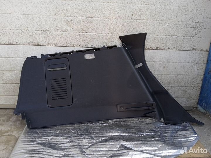 Обшивка багажника левая правая Renault Kaptur