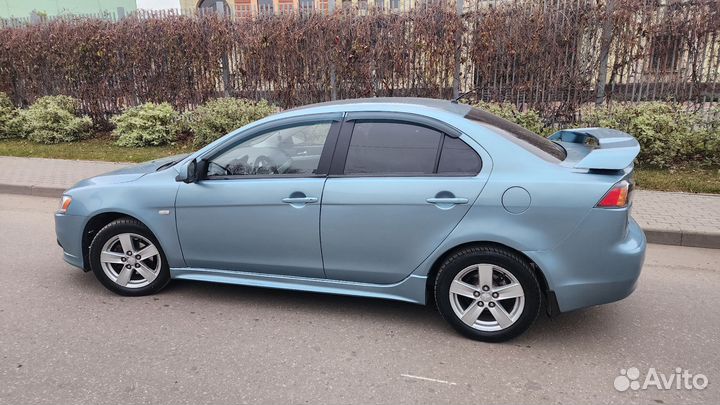 Mitsubishi Lancer 1.5 МТ, 2011, 190 000 км