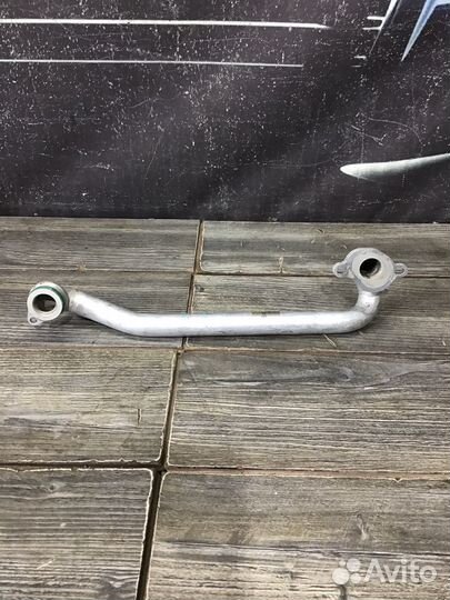 Патрубок охлаждения Audi Q7 4L 7-15 год