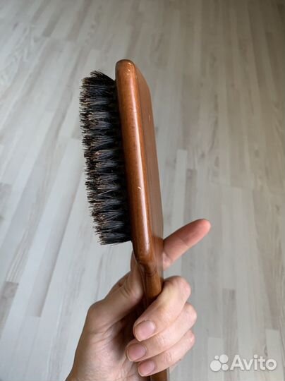 Расческа с натуральной щетиной