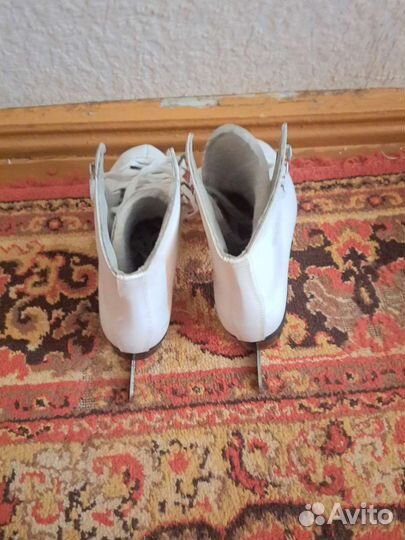 Коньки фигурные