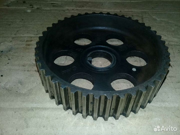 Шестерня промежуточного вала 1.8 ADR VW Passat B5