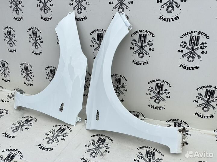 Крылья передние Hyundai Solaris 2 Оригинал