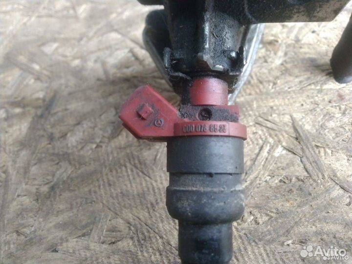 Форсунки рампа Mercedes-Benz E-Класс W210/S210