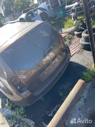 Renault duster на разбор 2015 год