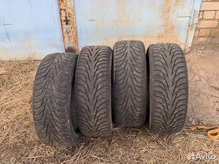 Yokohama Ice Guard Stud IG55 225/55 R18 98T