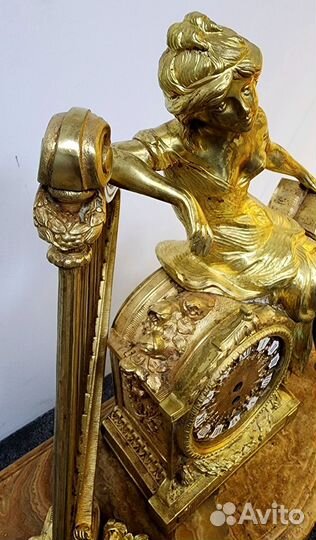 Каминные бронзовые часы 19 век