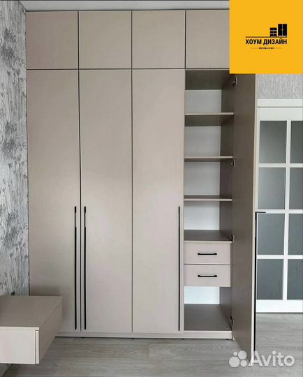 Шкаф стильный