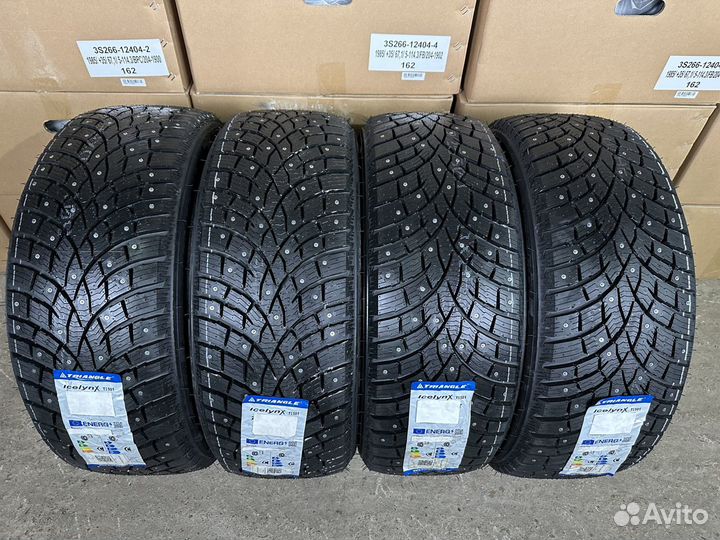 Triangle IcelynX TI501 235/65 R17 108T