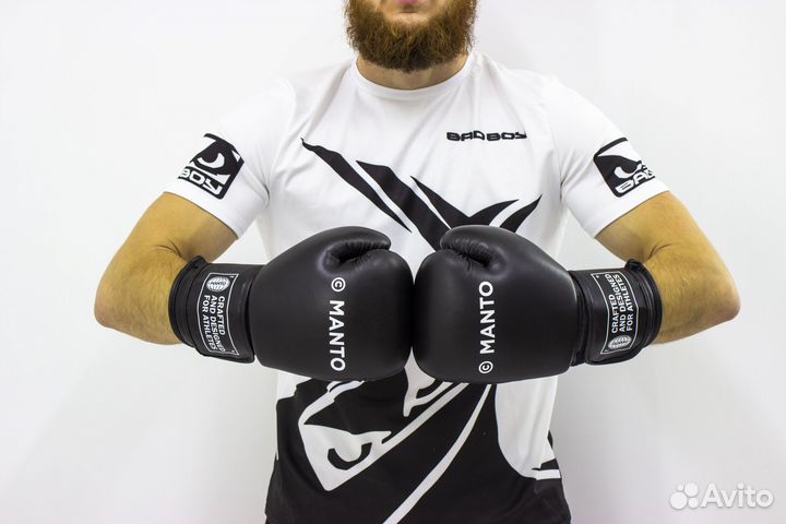 Боксерские перчатки Manto Crafted and Designed