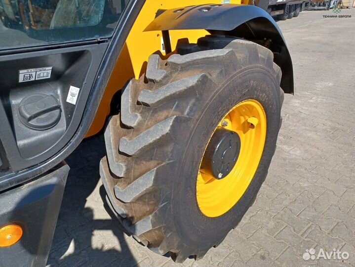 Телескопический погрузчик JCB 540-140, 2021