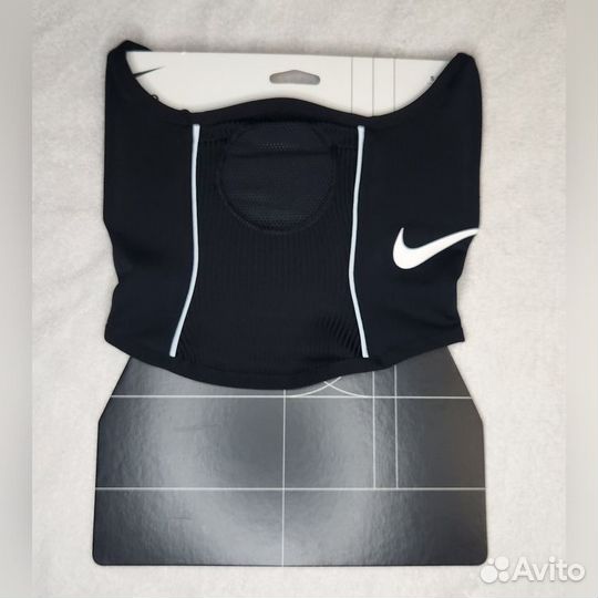 Черный снуд Nike