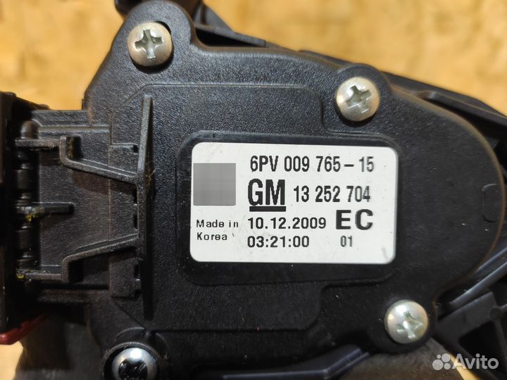 Педаль газа Chevrolet Cruze, Astra J