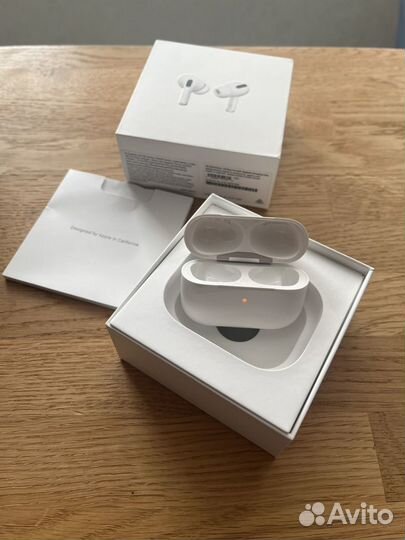 Кейс от airpods pro with MagSafe