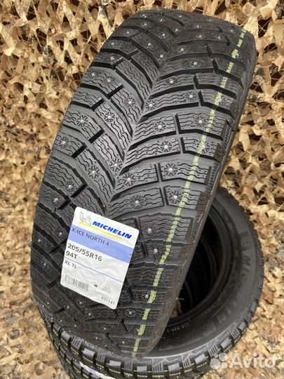 Michelin X-Ice North 4 205/55 R16 94T