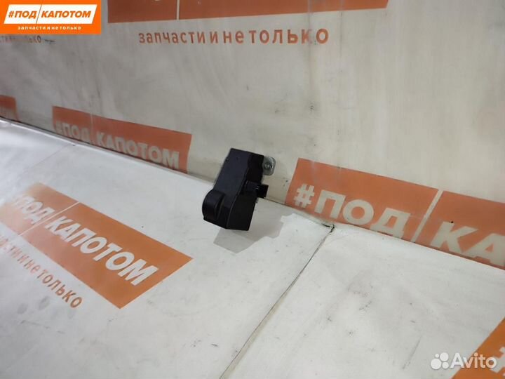 Блокиратор рулевого управления Volkswagen Passat