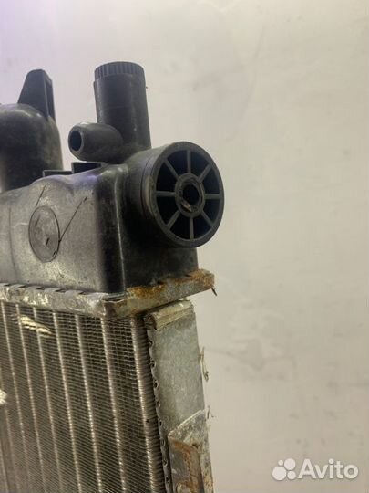 Радиатор двс Opel Zafira B Z19DTH