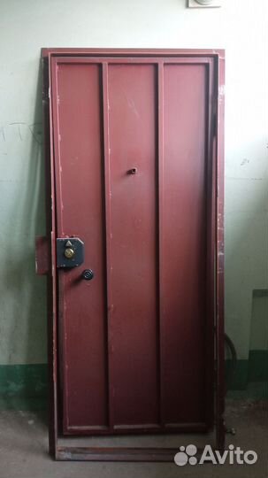 Дверь металическая