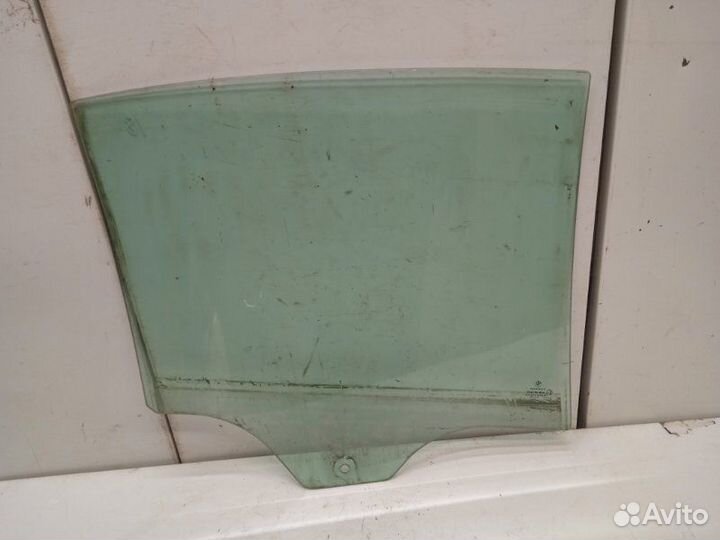 Стекло двери задней левой Bmw 7-Series E65 M57