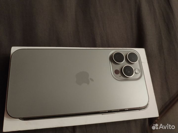 iPhone 15 Pro Max, 256 ГБ