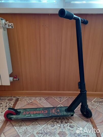 Трюковой самокат reaction stunt 1